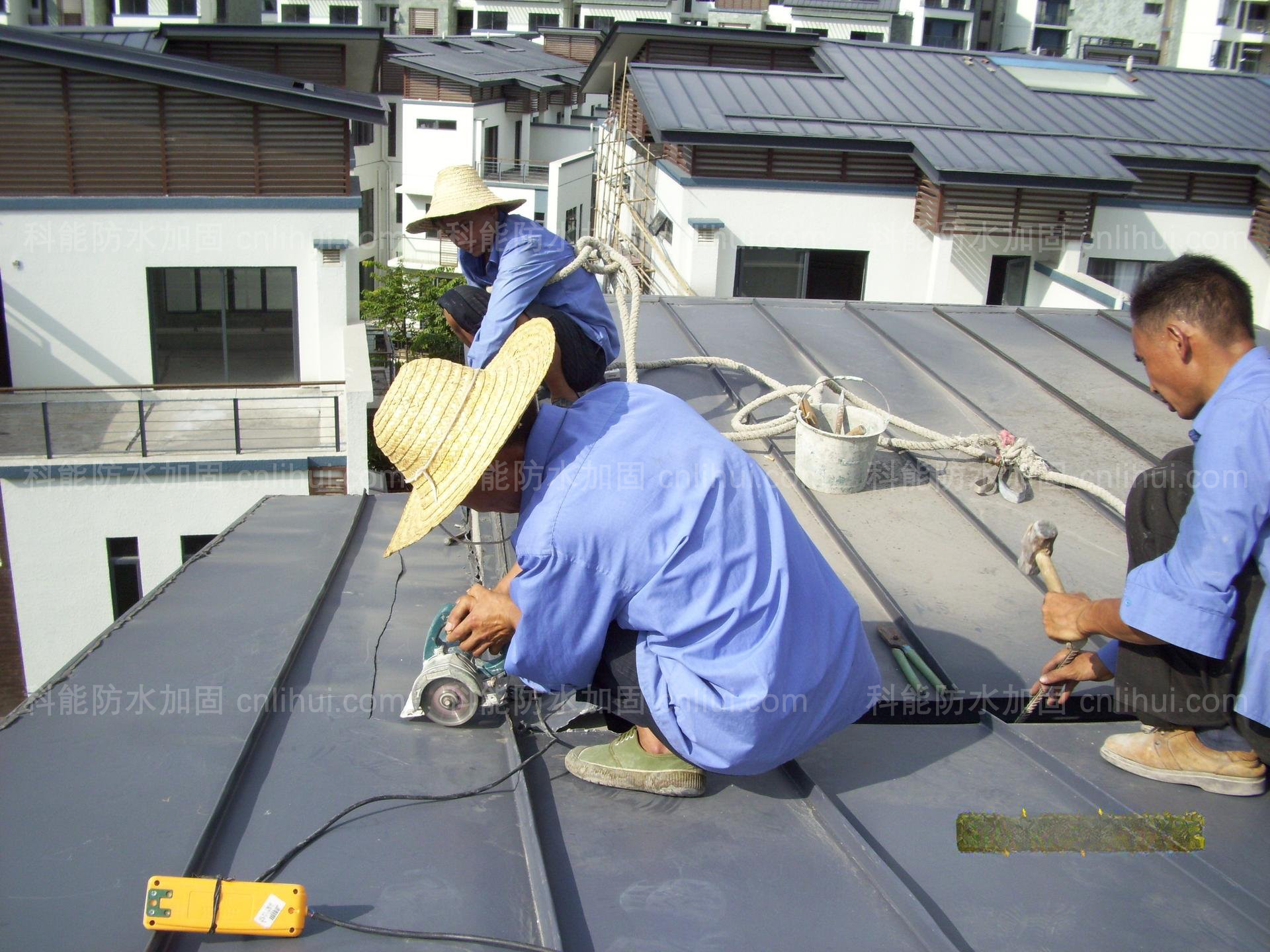 江门别墅楼顶屋面防水施工
