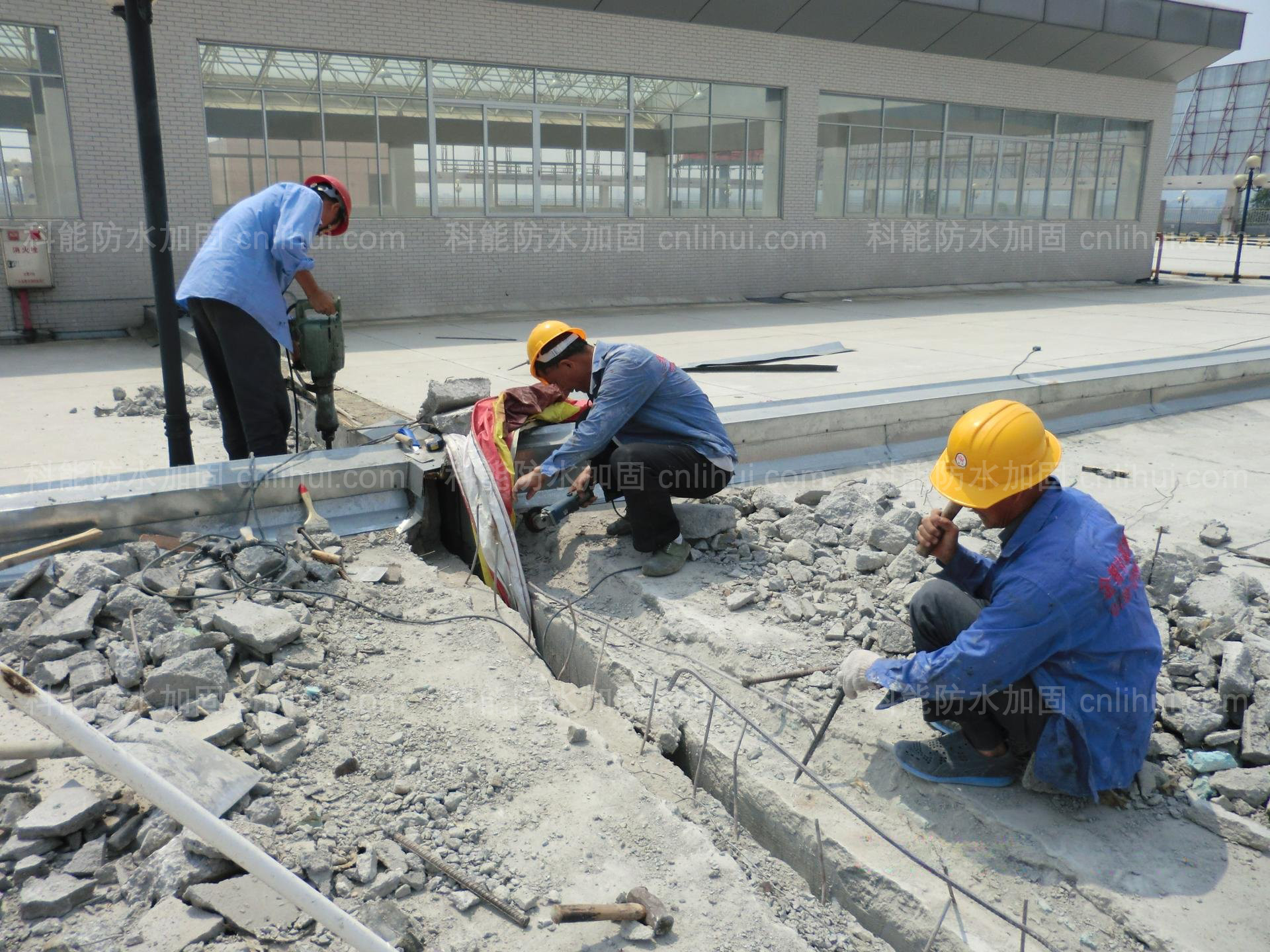 江门建筑顶楼伸缩缝防水施工